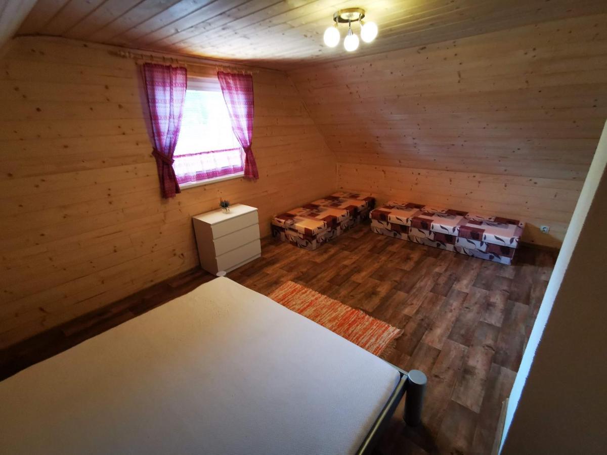 Chata BAŠKA na Liptove s vlastným dvorom Liptovský Mikuláš Exteriér fotografie
