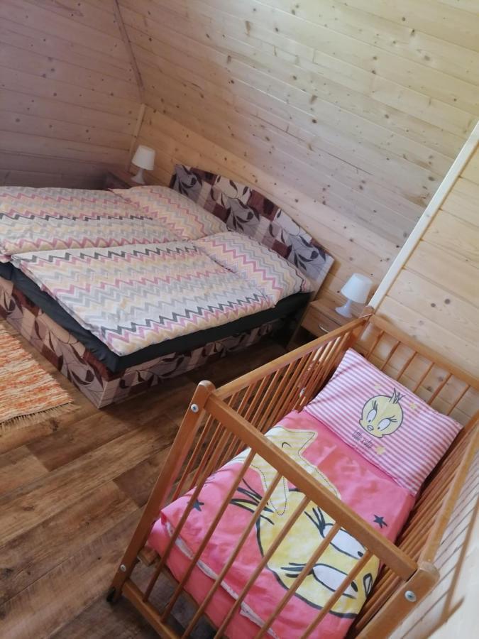 Chata BAŠKA na Liptove s vlastným dvorom Liptovský Mikuláš Exteriér fotografie